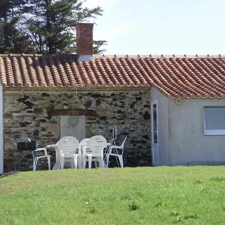 Vairé, 4 Pièces, 6 Personnes - Fr-1-426-411 Hébergement de vacances Vairé