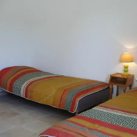 Vairé, 4 Pièces, 6 Personnes - Fr-1-426-411 Hébergement de vacances *