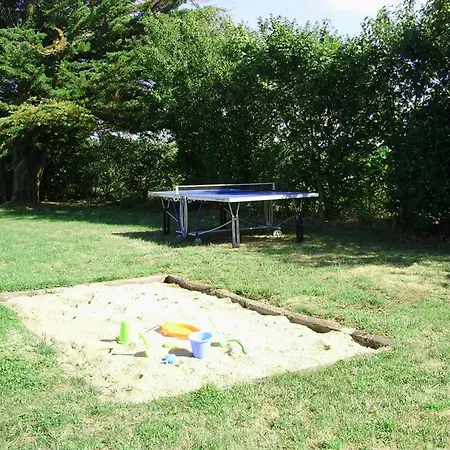 Renove Avec Jardin Prive, Cheminee Et Wifi A Vaire, Vendee - Fr-1-426-411 * Vairé