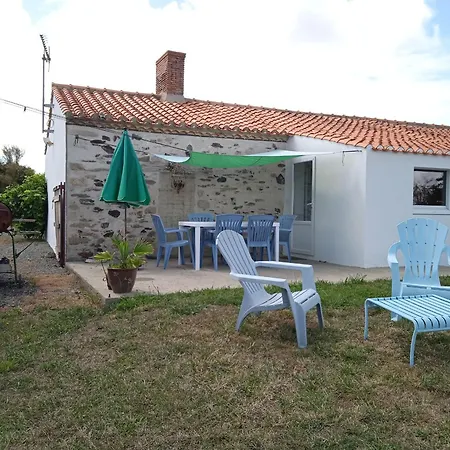 Renove Avec Jardin Prive, Cheminee Et Wifi A Vaire, Vendee - Fr-1-426-411 Landhaus Vairé